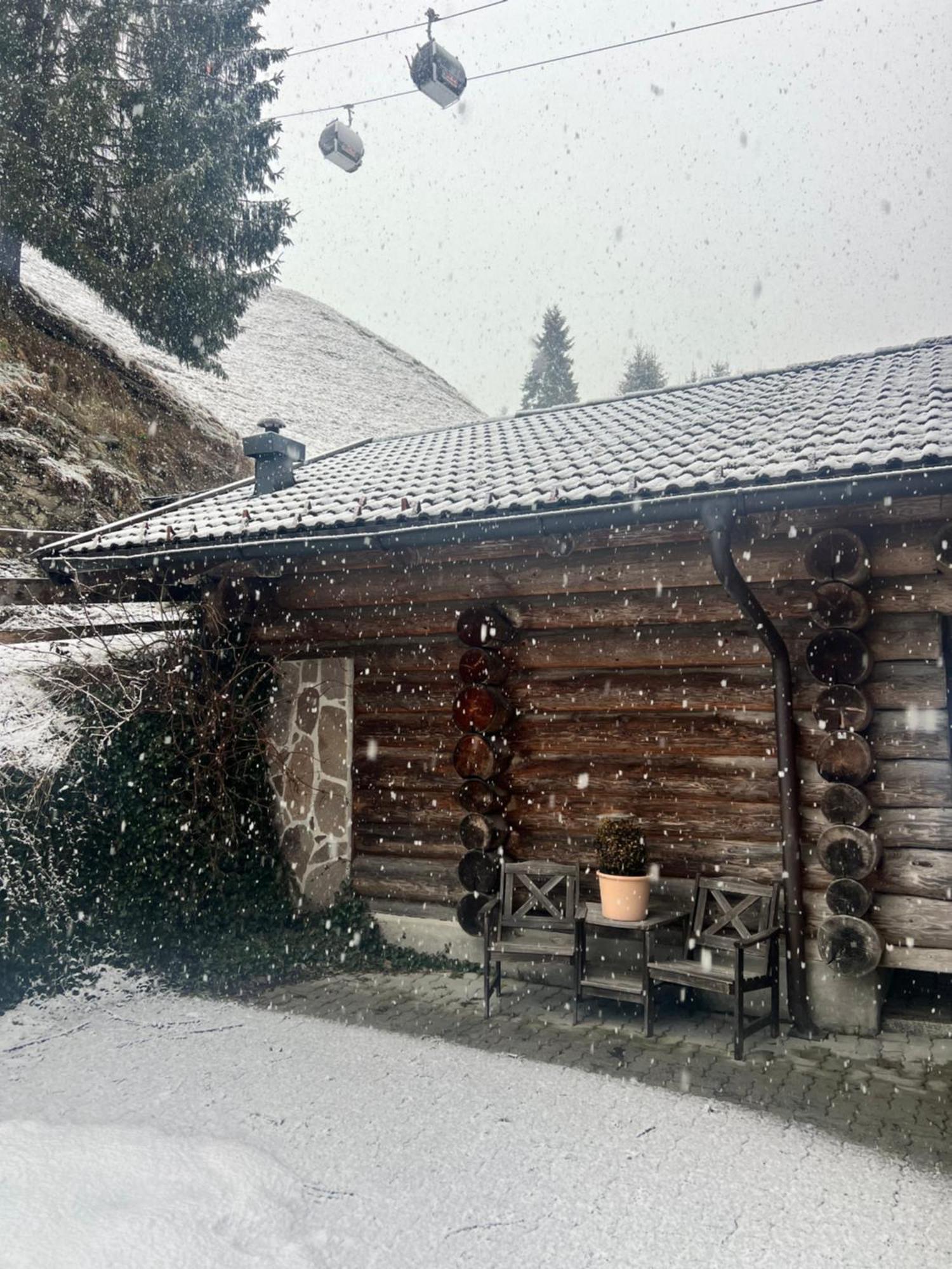 Hochwart Hof Bed & Breakfast Acomodação com café da manhã Saalbach-Hinterglemm Exterior foto