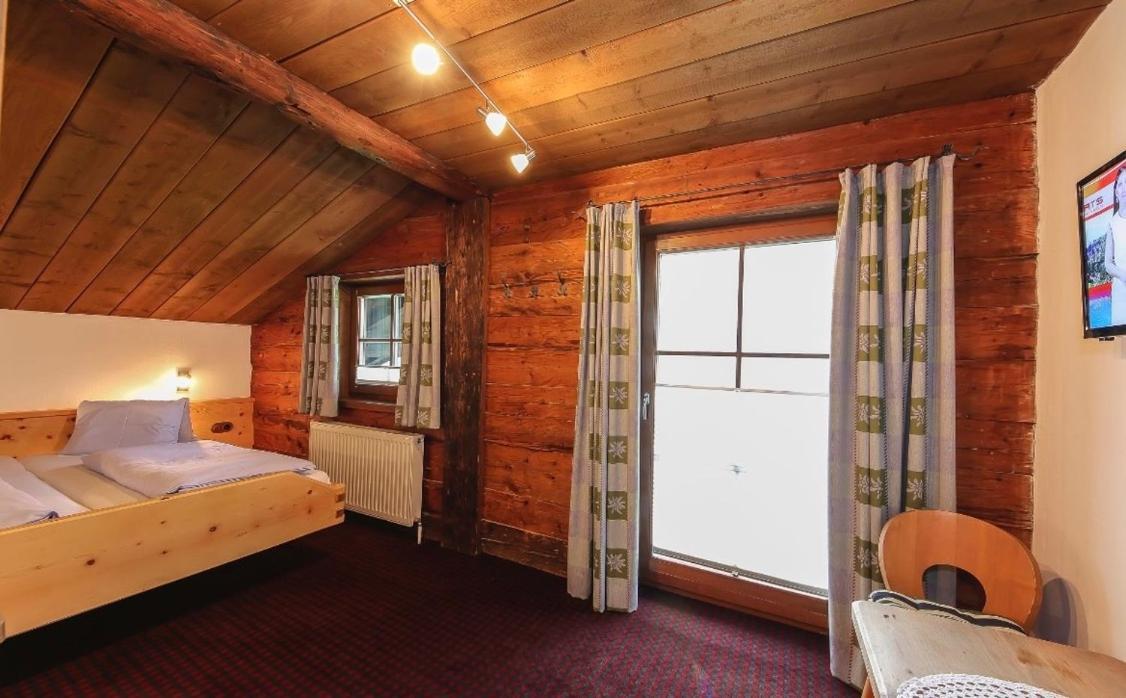 Hochwart Hof Bed & Breakfast Acomodação com café da manhã Saalbach-Hinterglemm Exterior foto